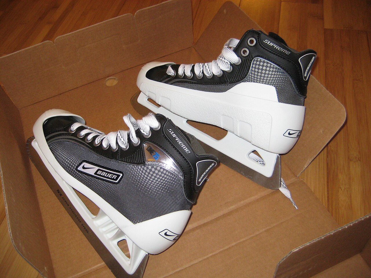 Nike Bauer Supreme One75 goalie skates
