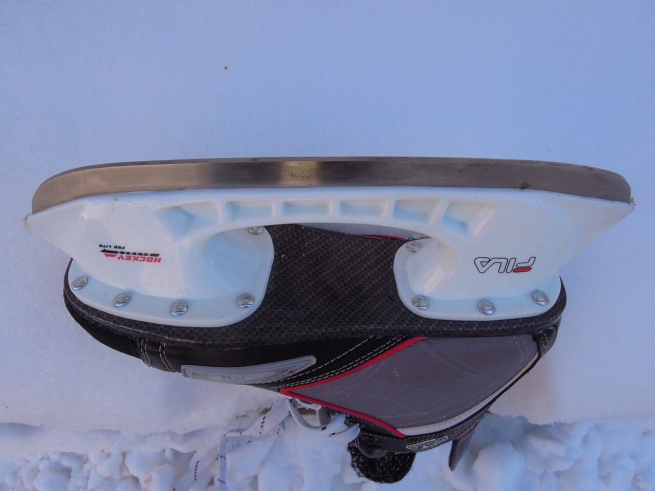 Photo 2: Fila ice hockey skates