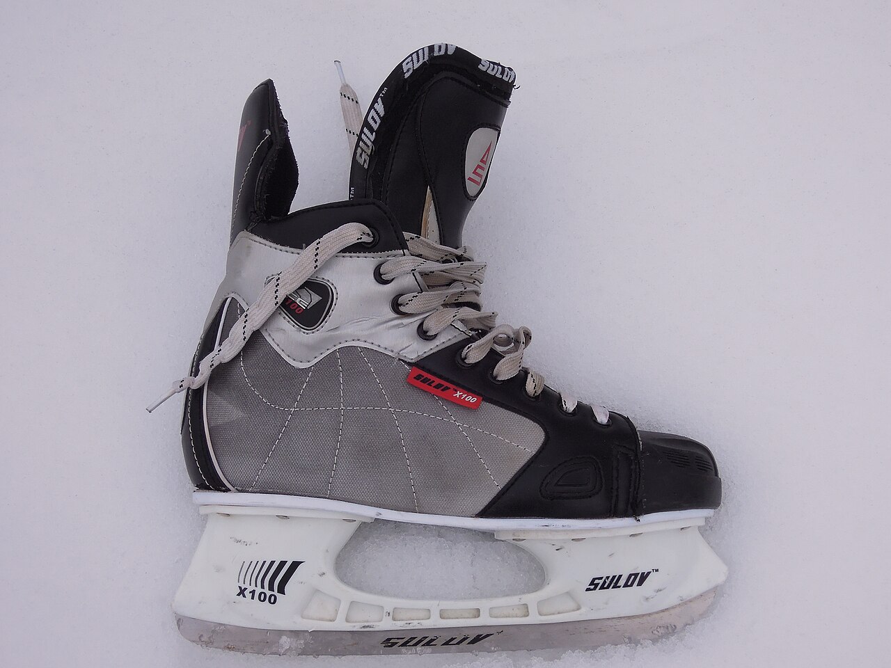 Sulix X100 hockey skates