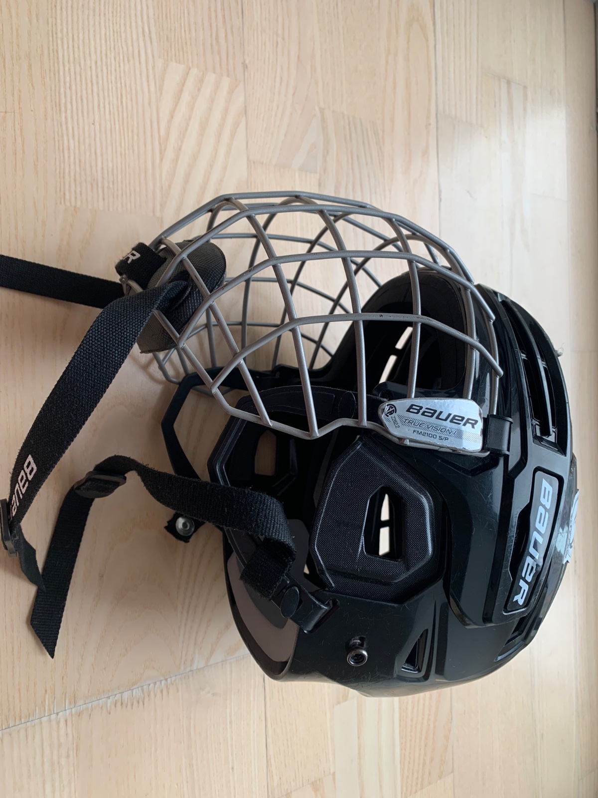 Photo 2: Bauer hjelm small 52-57 cm